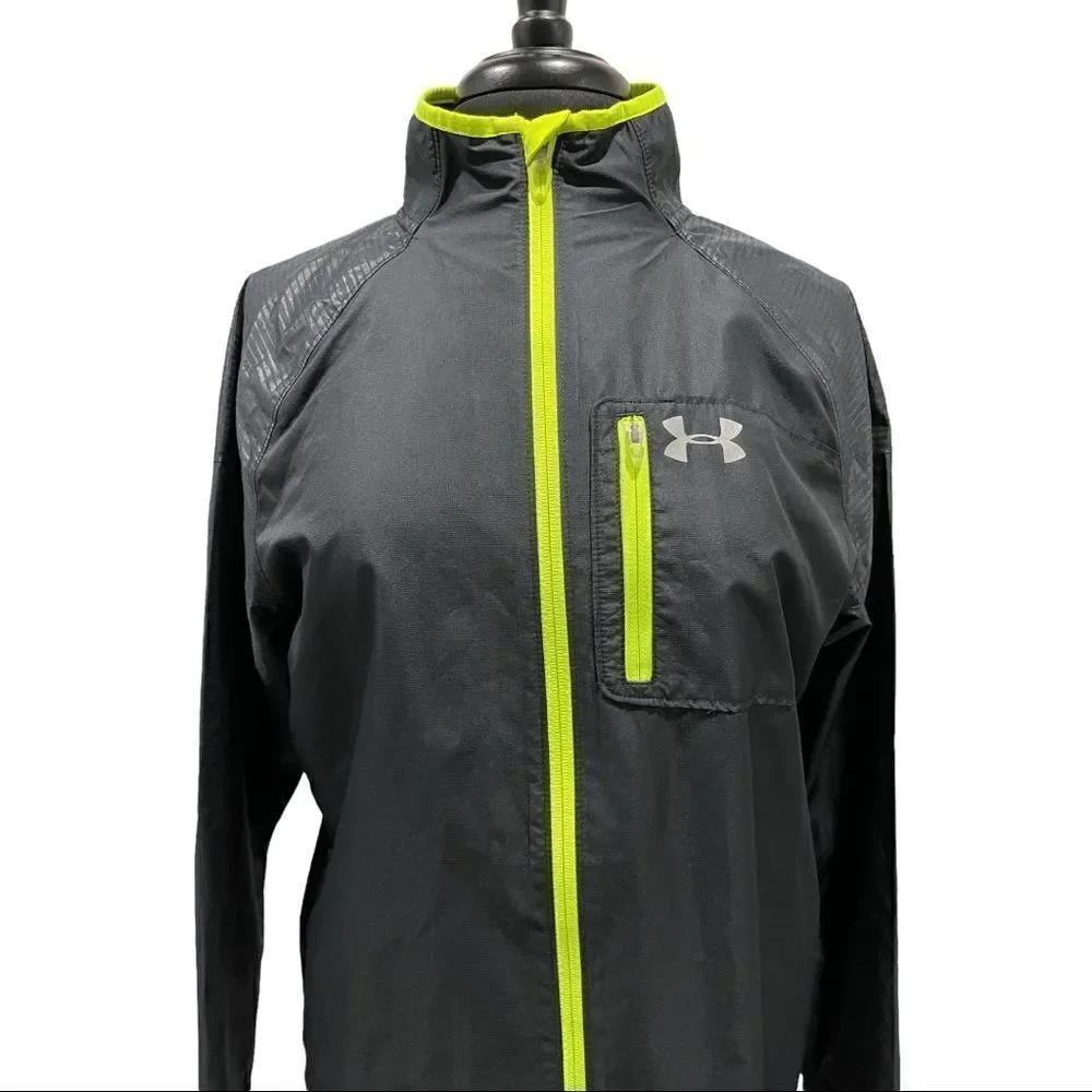 𝅺Under Armour All Season Gear Running Jacket Sz S